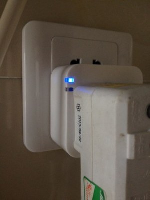 智能生活新起点 Smart Plug WiFi插座苹果白，远程控制的便捷之选